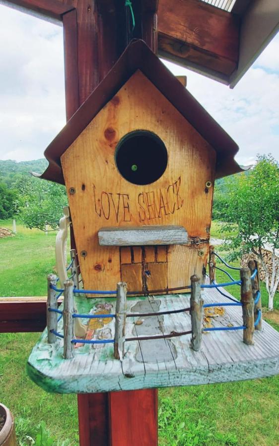 Love Shack Kolašin Buitenkant foto